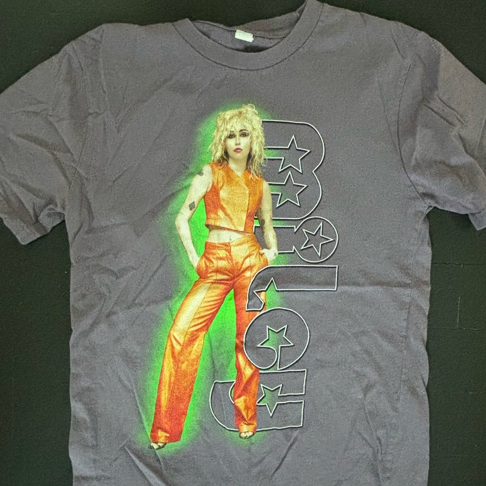 Miley Cyrus tshirt